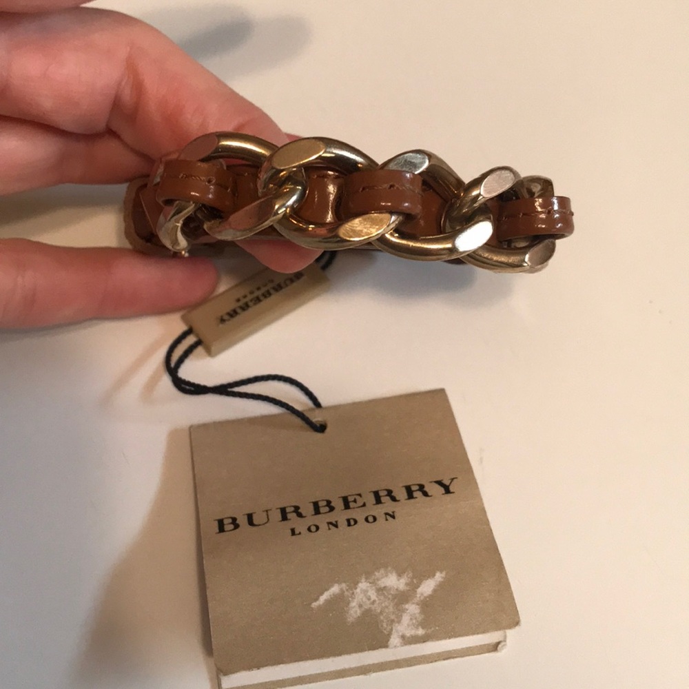 Tan chain Burberry bracelet NWT
